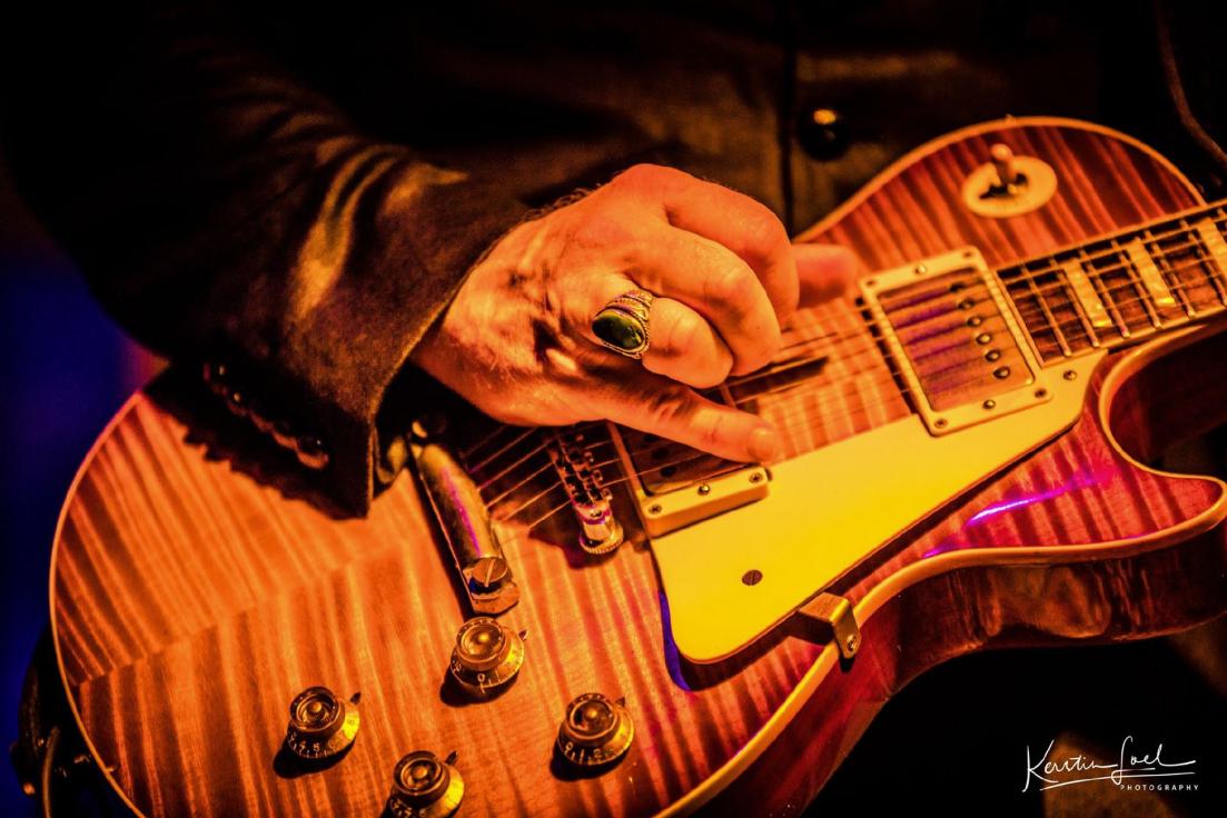 Nalle Colt...Gibson Hist. Coll. with Area59' PAFs