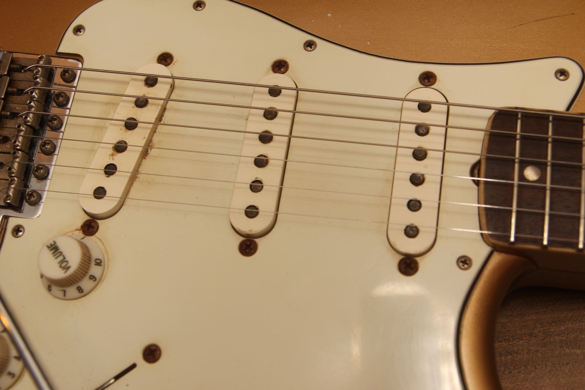 Art of Aging，クレイジーパーツ，エイジド，ノブ， ヒスコレパーツ Art of Aging\" Vintage Greenish Strat® Knob Set