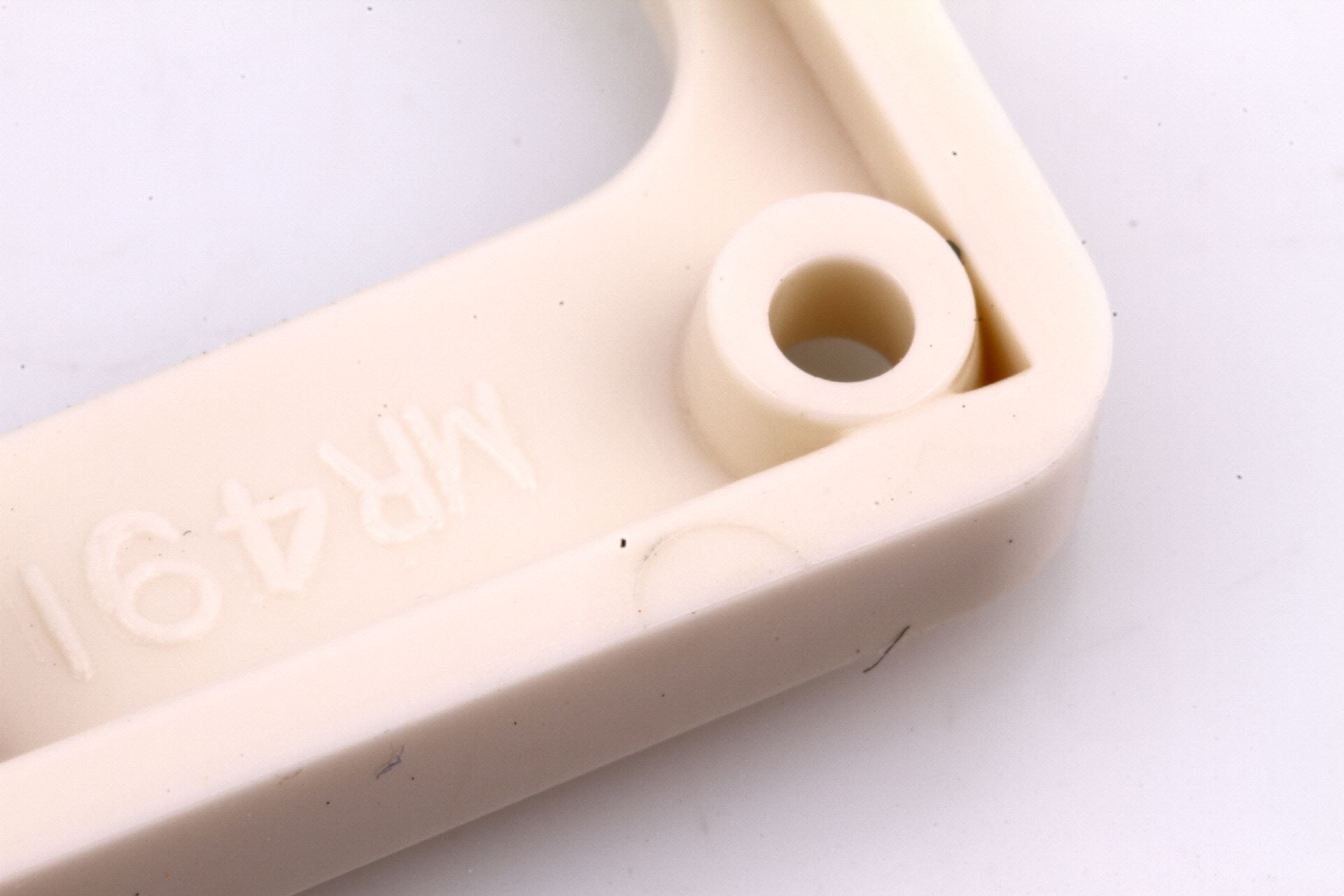 Area59' M69 CAB Rings Vintage White