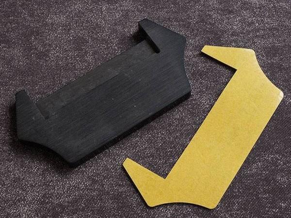 Ebony Block installed with double adh. Tape (removable)